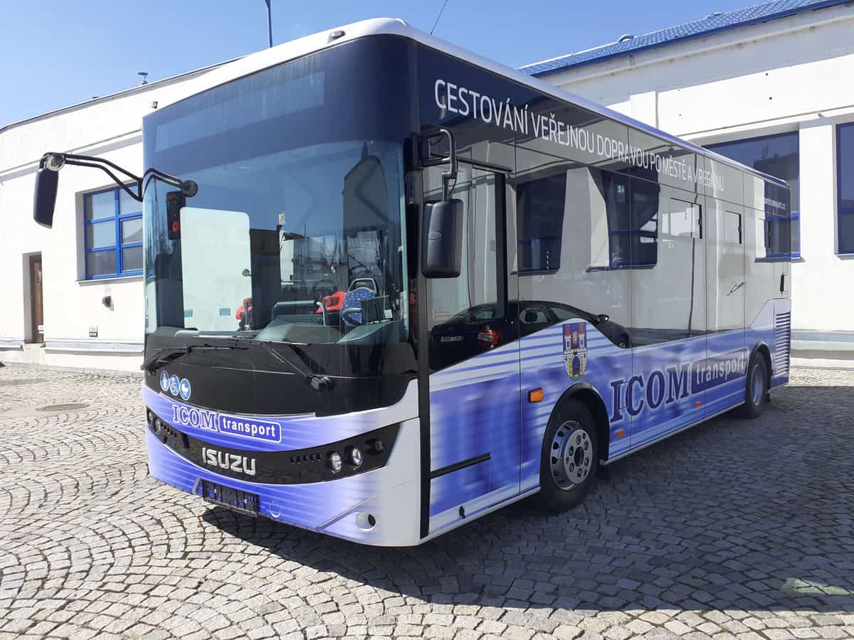 Dva nové autobusy ISUZU pro MHD Pelhřimov background image