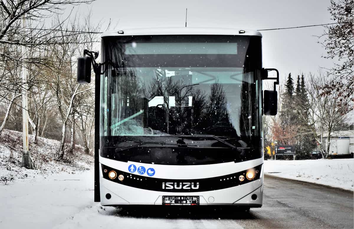 Od března ISUZU NovoCiti Life také na Hradecku background image